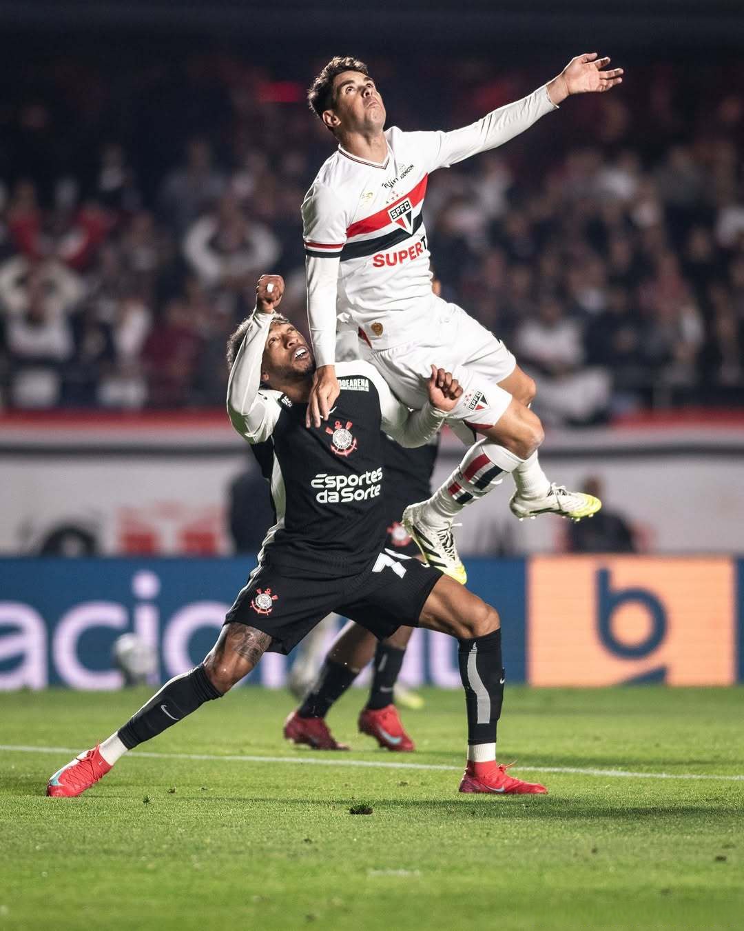 关于西亚卡姆连续三场比赛得分超过逆转，拜仁挑战极限！的信息