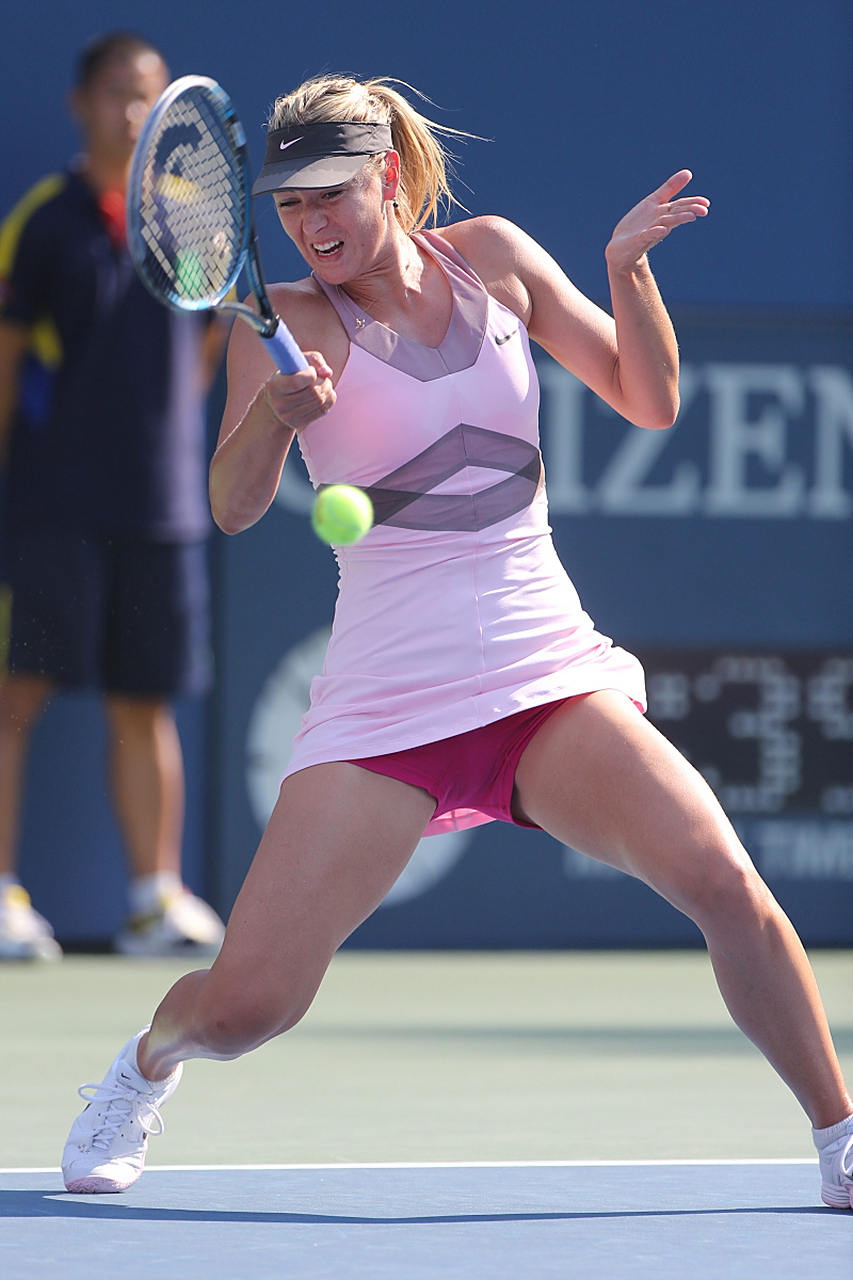 开云体育-莎拉波娃爆冷击败巴黎圣日耳曼，精彩发挥引爆全场！的简单介绍